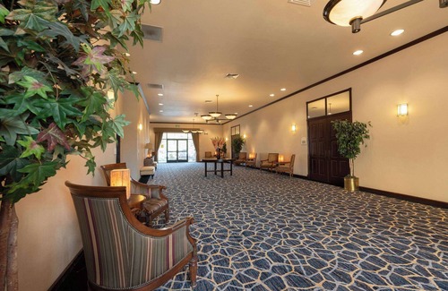 Grass Valley Hotel | Gold Miners Inn Grass Valley, an Ascend Collection Hotel