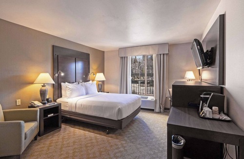 Grass Valley Hotel | Gold Miners Inn Grass Valley, an Ascend Collection Hotel