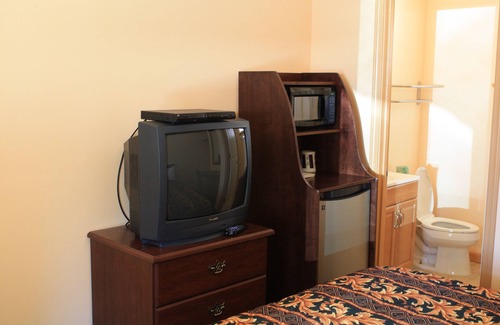 Apple Hill Hotel | Gold Trail Motor Lodge