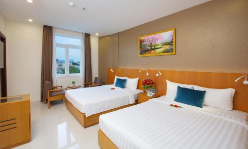 District 5 Hotel | Golda Hotel