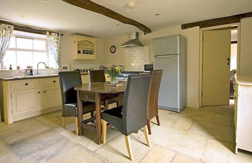 Meerbrook Cottage | Goldcrest