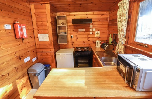 Alford Cottage | GOLDCREST, pet friendly, country holiday cottage in Alford