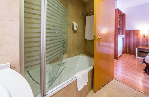 Salou City Centre Hotel | Golden Avenida Family Suites