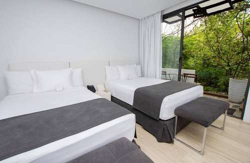Puerto Baquerizo Moreno Hotel | Golden Bay Galapagos