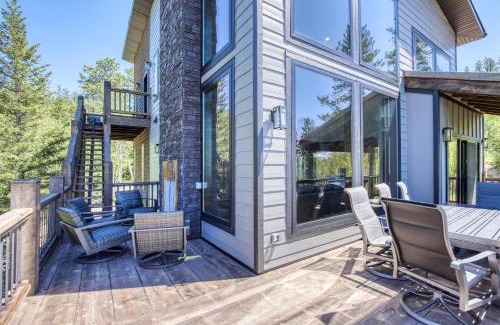 Lead House | Golden Eagle`s
