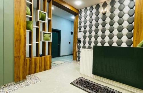 Mathura Hotel | Golden gate