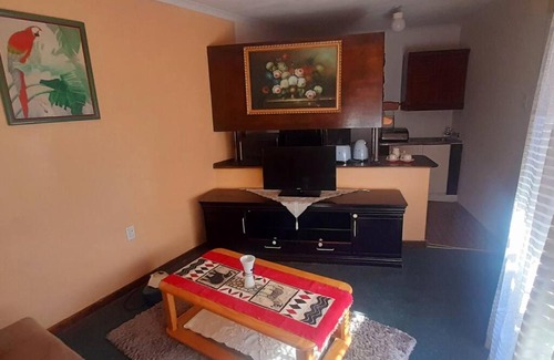 Germiston Apartment | Golden Gates Guesthouse