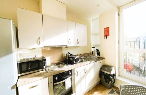 Maidstone Apartment | Golden Heights 7