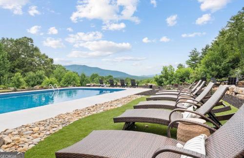 Cleveland House | Golden Hill Retreat & Guest House