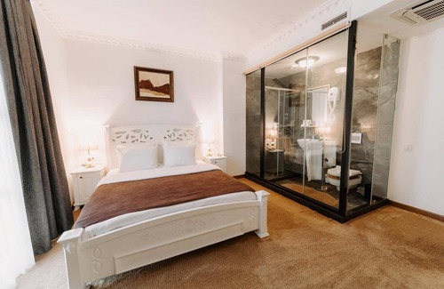 Pristina Hotel | Golden Hotel