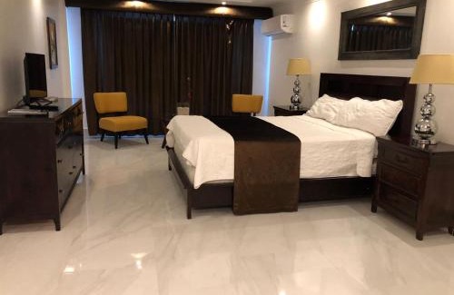 Santo Domingo Este Hotel | Golden House Hotel & Convention Center
