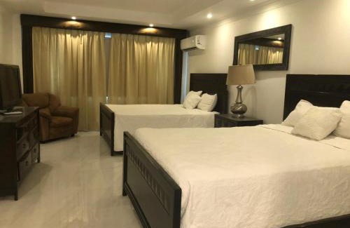 Santo Domingo Este Hotel | Golden House Hotel & Convention Center