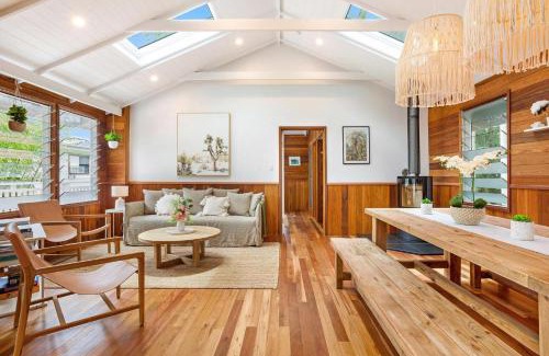 South Golden Beach House | Golden Hus - spacious South Golden Beach home