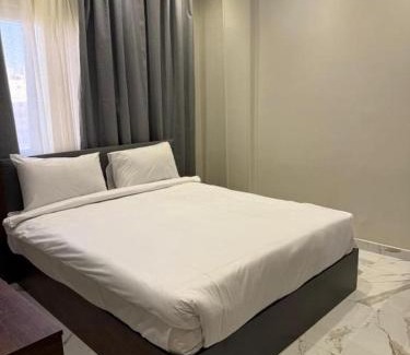 As-Sayidah Zaynab Apartment | Golden Ibis Memphis Residence