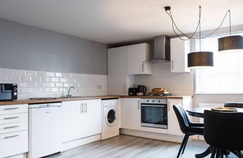 Leamington Spa Apartment | Golden Key Apartments