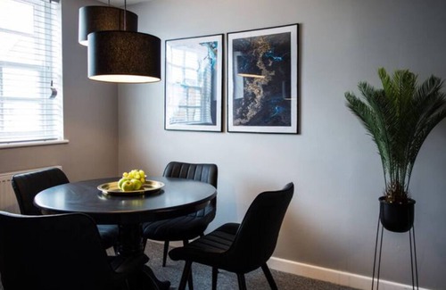 Leamington Spa Apartment | Golden Key Apartments