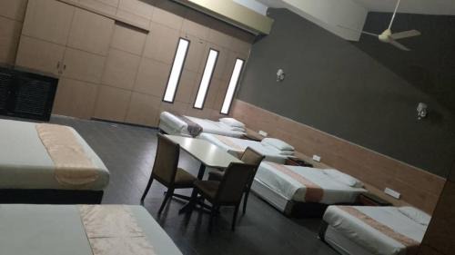 Central District Hotel | Golden Leaf Hotel Danga Bay