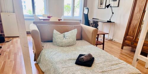 Weissensee Apartment | Golden Loft Berlin