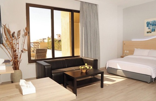 Aqaba Hotel | Golden Lotus Red Sea