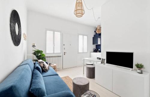 Lazzaretto Apartment | Golden Navy Design Apartment in Porta Venezia