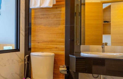 Karon Hotel | Golden Paradise Hotel
