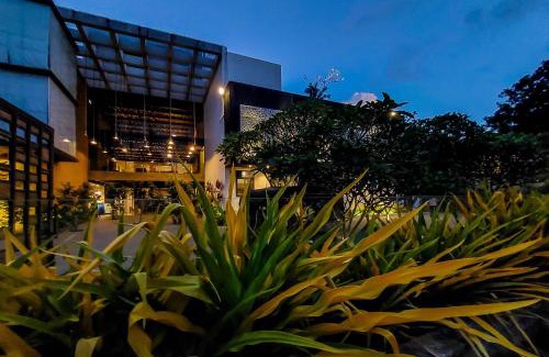 Tangalle Hotel | Golden Pearl Tangalle Beach