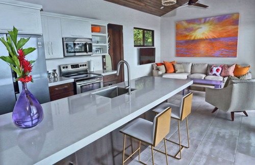 Ballena Hotel | Golden Pineapple Villas