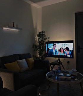 Al Kura Apartment | Golden residence 3