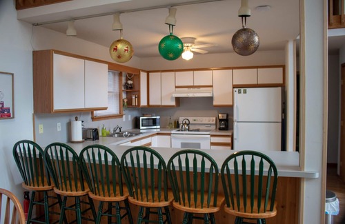 Bushkill House | Golden Retreat in Pocono SawCreek Estates