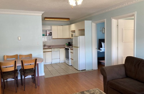Okanagan-Similkameen Hotel | Golden Sands Resort Motel