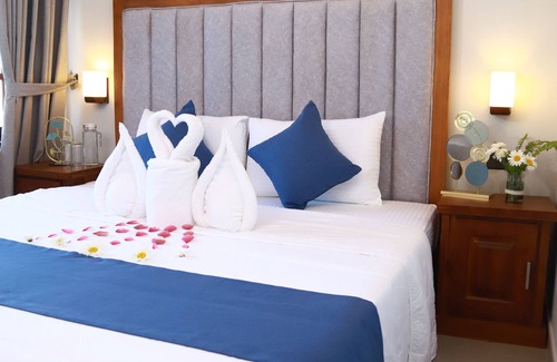Kandy Hotel | Golden Shower Inn