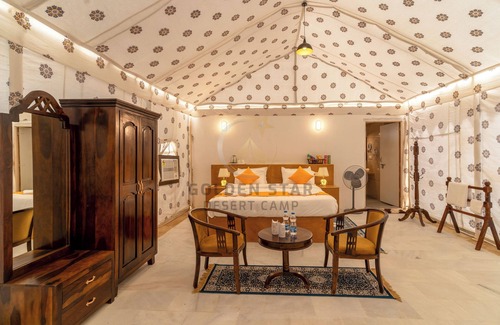 Sam Resort | Golden Star Desert Camp