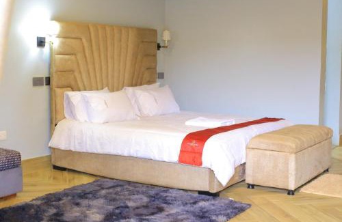 Lyamutundwe Hotel | Golden Suites Hotel