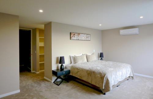 Wigram Apartment | Golden Sun Apartment -Two bedrooms, Three bedrooms