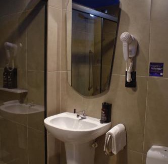 Brooklin Novo Hotel | Golden Tower Express Nações Unidas by Fênix Hotéis