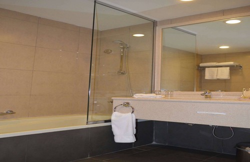 Ha'il Hotel | Golden Tulip Hail