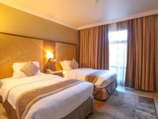 Buraydah Hotel | Golden Tulip Hotel Buraidah Al Qassim