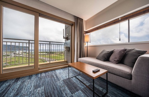 Seongsan Hotel | Golden Tulip Jeju Seongsan Hotel