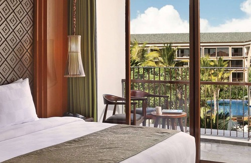 Sunset Road Hotel | Golden Tulip Jineng Resort Bali