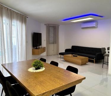 Eilat Villa | Golden villa