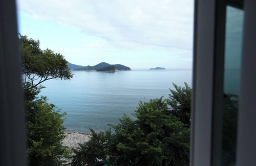 Irun-myeon Apartment | Golden wave pension