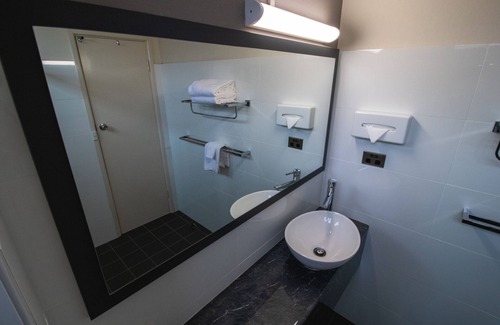 Dubbo Hotel | Golden West Motor Inn