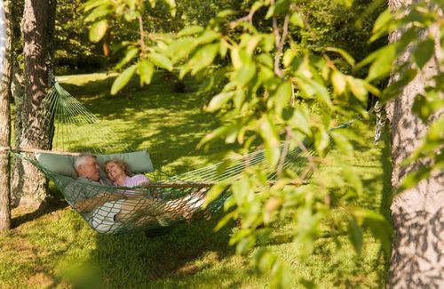 Logan Cottage | Goldenrod Cottage at The Inn & Spa at Cedar Falls