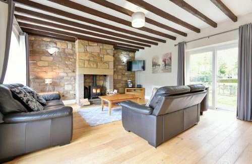 Belford House | Goldfinch