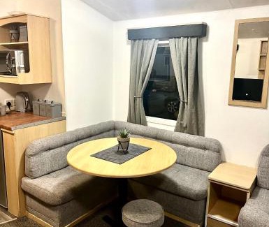 Withernsea Resort | Goldflinch - 3 bedroom (8 birth) caravan Sand Le Mere