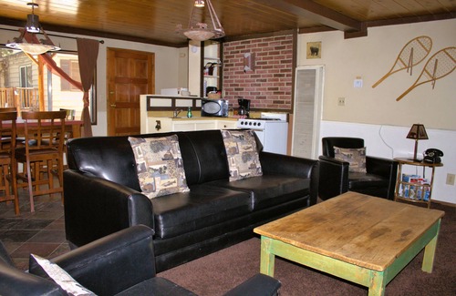 Big Bear Lake Hotel | Goldmine Lodge
