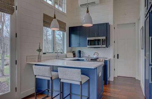 Mineral Bluff Cottage | Golf and Riverfront Cottage | King Bed | Group Availability