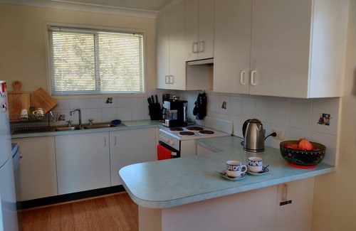 Kianga House | Golf at Glasshouse Rocks - 100m from the Water - Pet Friendly