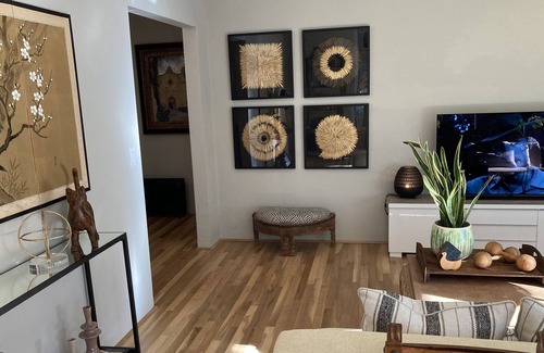 Del Rey Oaks House | GOLF-BEACH-HIKE Sunny Privacy with Full Kitchen