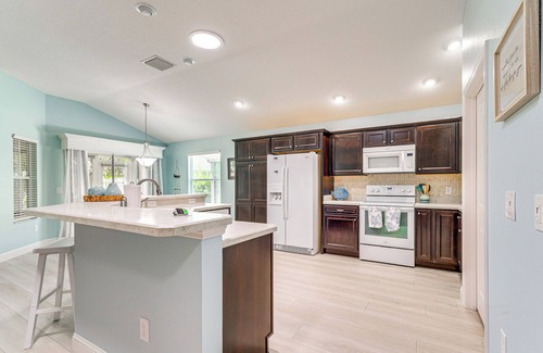 Fernandina House | Golf Cart & Pool Access: The Villages Home!